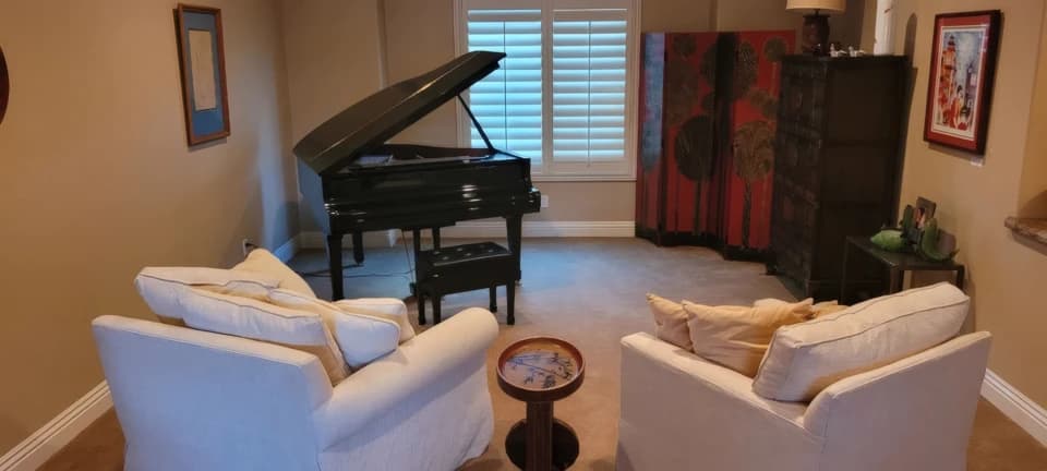 Estate sale photo 11