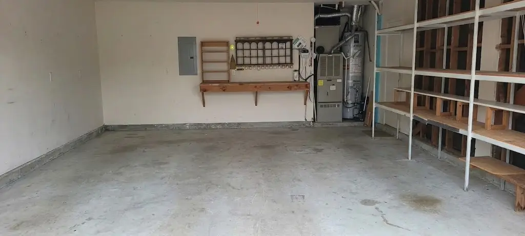 Empty room 3 after The Right Stuff estate sale and cleanout